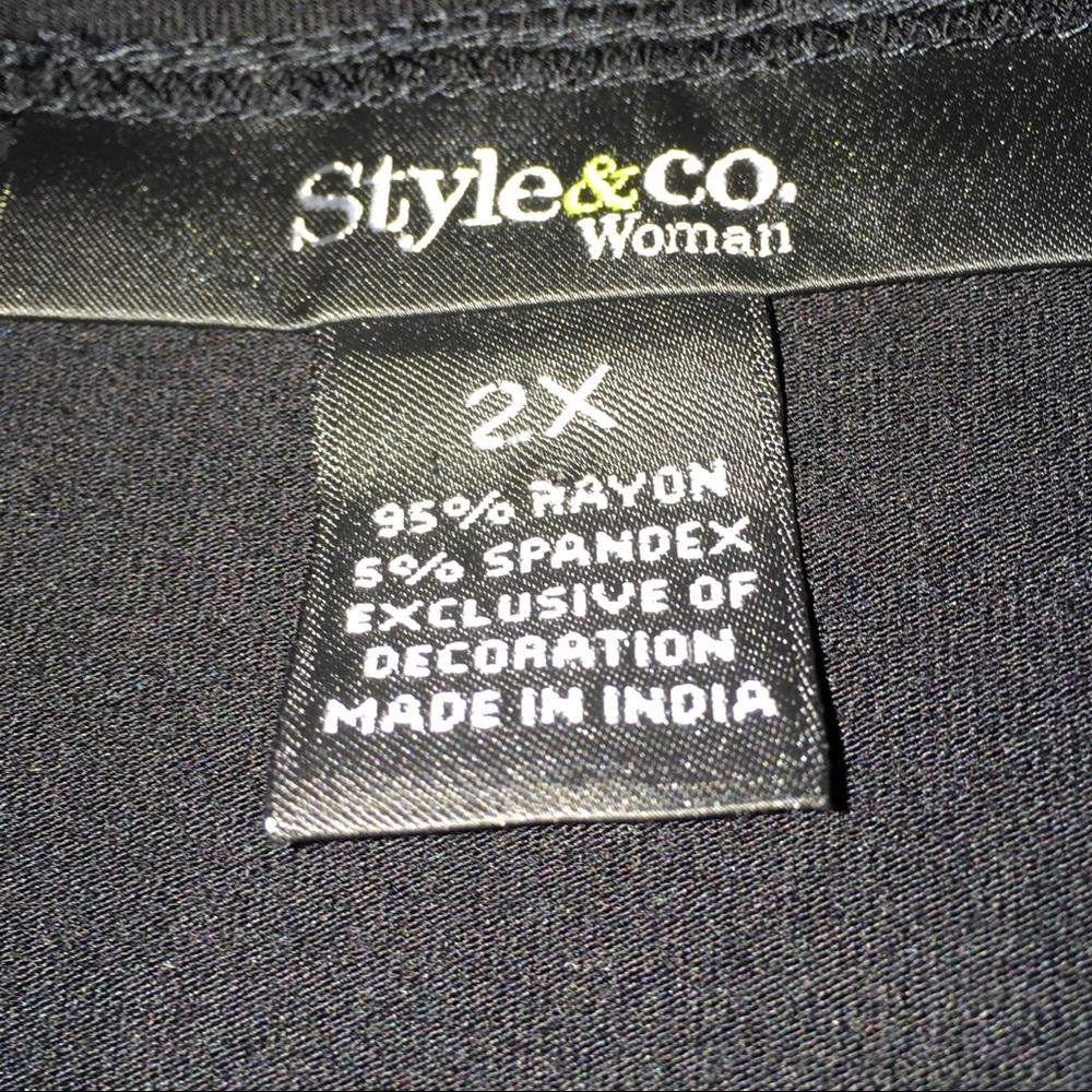Black V Neck Short Sleeve Embroidered Stretch Top - Picture 4 of 5